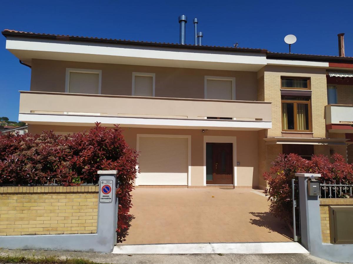 Casa Rossella Apartment Porto Sant'Elpidio Bagian luar foto